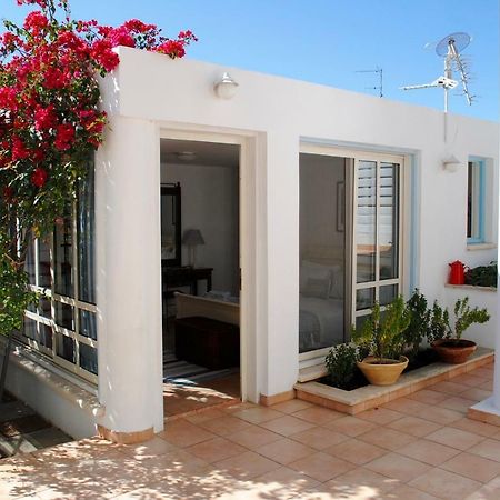 Sunny Garden Studio Hotel Nicosia Buitenkant foto