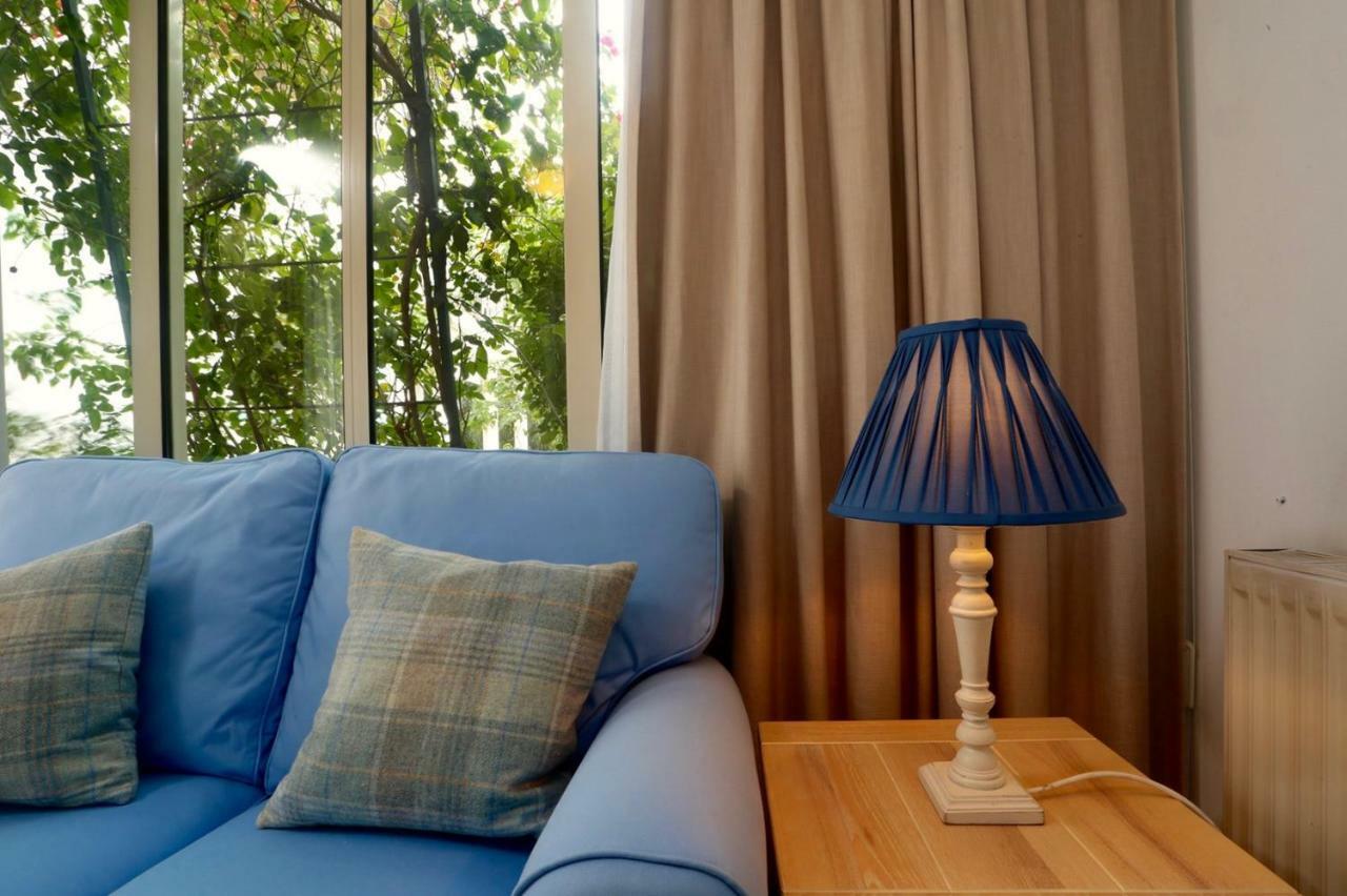 Sunny Garden Studio Hotel Nicosia Buitenkant foto